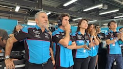 Aspar y Terol vivieron con tensión en el box del CFMOTO Gaviota Aspar la coronación de David Alonso.