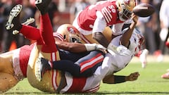 SANTA CLARA, CALIFORNIA - SEPTEMBER 29: Jacoby Brissett #7 of the New England Patriots attempts to throw a pass while being pressured in the second quarter against the San Francisco 49ers at Levi's Stadium on September 29, 2024 in Santa Clara, California.   Ezra Shaw/Getty Images/AFP (Photo by EZRA SHAW / GETTY IMAGES NORTH AMERICA / Getty Images via AFP)