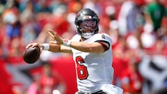 TAMPA, FLORIDA - SEPTEMBER 29: Baker Mayfield #6 of the Tampa Bay Buccaneers throws a pass against the Philadelphia Eagles during the first half of the game at Raymond James Stadium on September 29, 2024 in Tampa, Florida.   Mike Ehrmann/Getty Images/AFP (Photo by Mike Ehrmann / GETTY IMAGES NORTH AMERICA / Getty Images via AFP)
