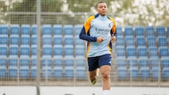 Kylian Mbappé, en el entrenamiento individual que realizó este lunes en Valdebebas.