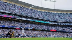 Los Angeles (United States), 11/10/2024.- Los Angeles Dodgers designated hitter Shohei Ohtani (R) at bat during the first inning of the Major League Baseball (MLB) National League Division Series playoff game five between the San Diego Padres and the Los Angeles Dodgers in Los Angeles, California, USA, 11 October 2024. The series is the best-of-five games. EFE/EPA/ALLISON DINNER
