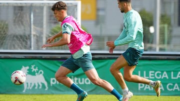 Aitor Crespo y Andrés Martín, del Racing.