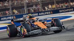Norris, con el McLaren en Singapur.
