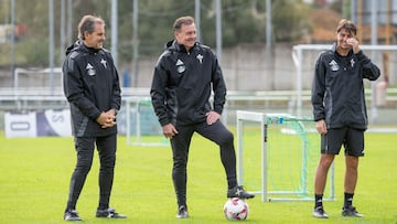 Cristóbal Parralo, en un entrenamiento del Racing de Ferrol.