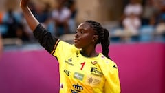 Goundo Gassama celebra una de sus paradas. La del Granollers fue la MVP del partido.