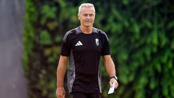 24/09/24 GRANADA CF  ENTRENAMIENTO 
En la imagen Fran Escriba