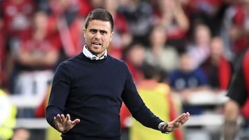 Alessio Lisci durante el derbi provincial en El Plantío.