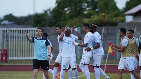 Honduras venció a Guayana Francesa y este lunes buscará su boleto a los Cuartos de Final cuando visite a Jamaica en Kingston. Los escenarios para calificar.