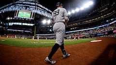 ARLINGTON, TX - SEPTEMBER 4: Aaron Judge #99 of the New York Yankees prepares to bat against the Texas Rangers during the first inning at Globe Life Field on September 4, 2024 in Arlington, Texas.   Ron Jenkins/Getty Images/AFP (Photo by Ron Jenkins / GETTY IMAGES NORTH AMERICA / Getty Images via AFP)